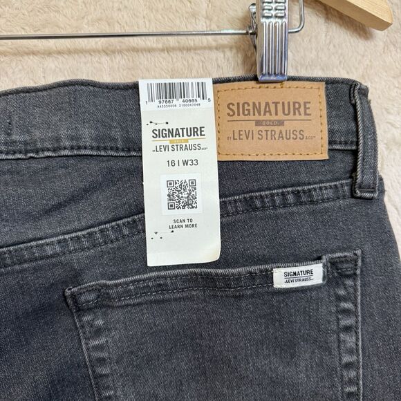 NWT LEVI STRAUSS HIGH-RISE 9" Bermuda SHORTS RELAXED FIT Sz 33x16 - Picture 16 of 16